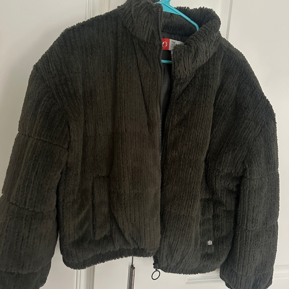 The American Outdoorsman - Dark Olive Green Fur Jacket